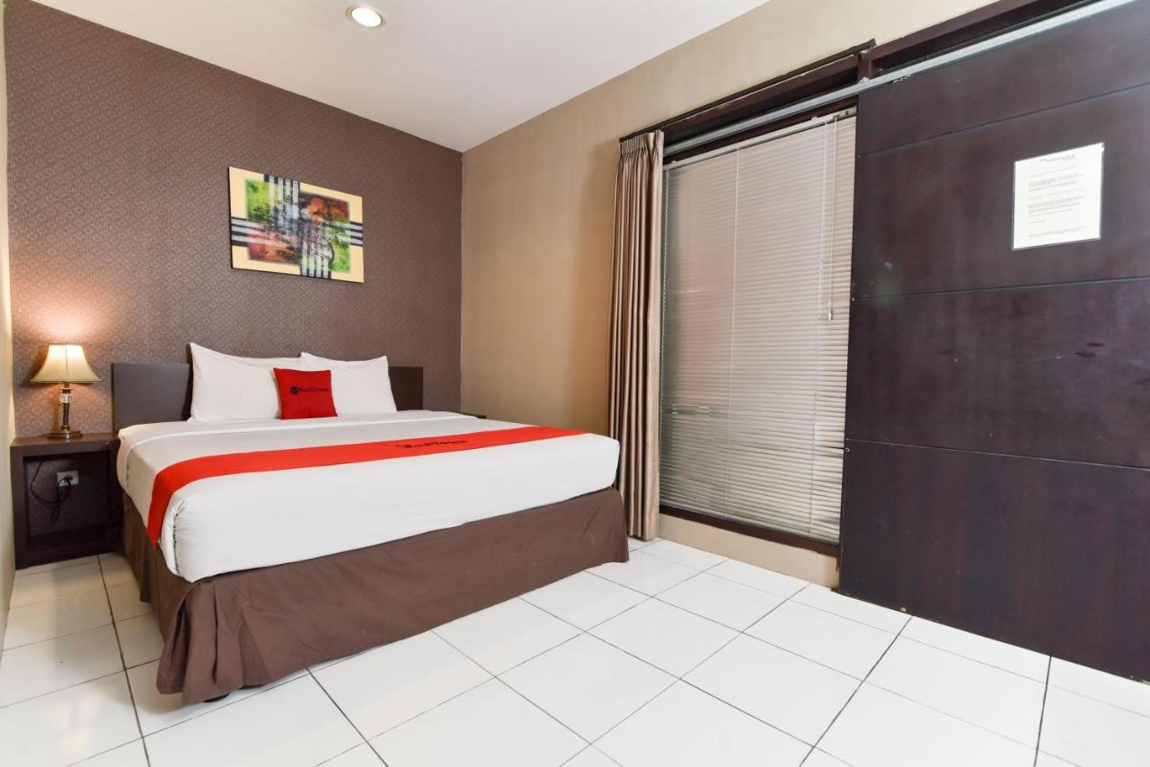 Reddoorz Plus @ Raya Legian 외부 사진